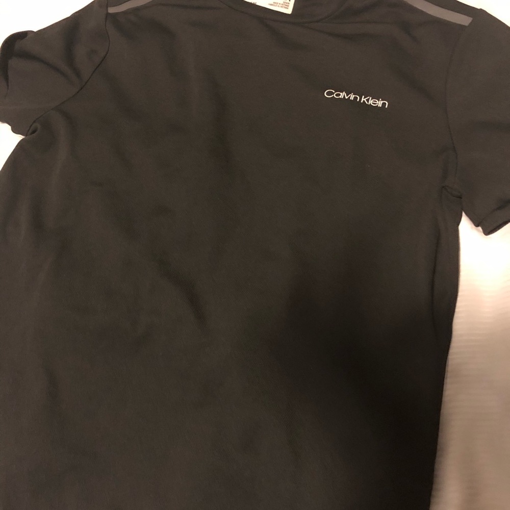 CK men’s athletic shirt